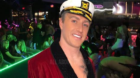 kroy biermann nude|Kroy Biermann is the Speedo king